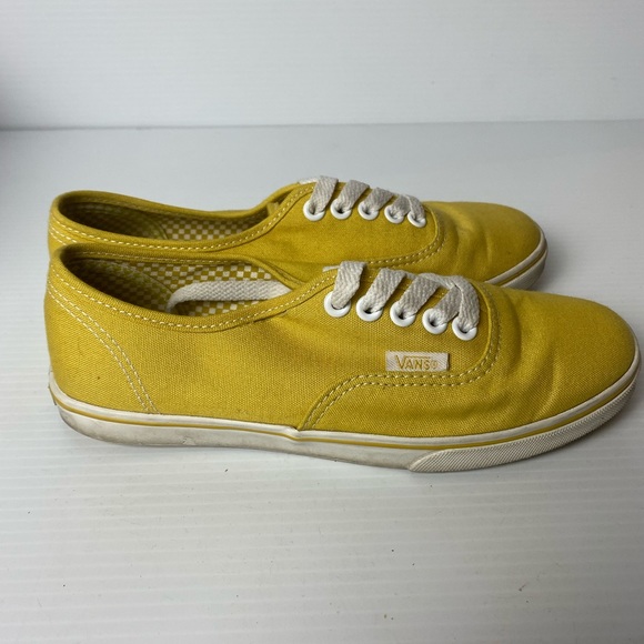 vans authentic lo pro yellow